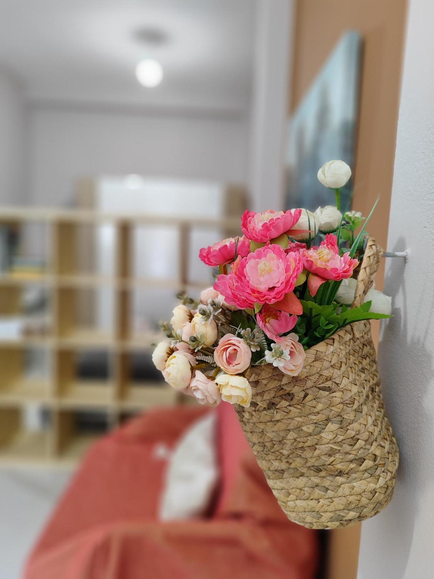 Charilia Apartment Митилини Экстерьер фото